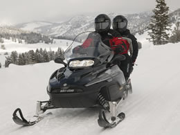 raid motoneige La Piste du Loup